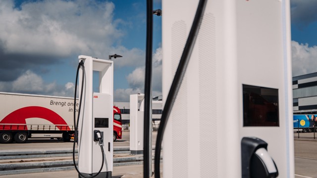 Fuduralaadpleinlidl 280524 28